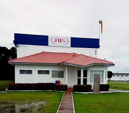 JBS é condenada a pagar multa de R$ 38 milhões por danos morais