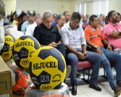 Governo de Rondônia entrega kits esportivos para municípios do interior 