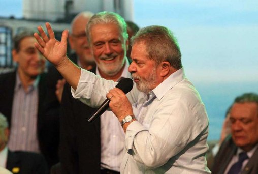 Reforma em triplex que seria de Lula custou R$ 777 mil