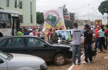 MAB promove caminhada de protesto pelo centro de Porto Velho