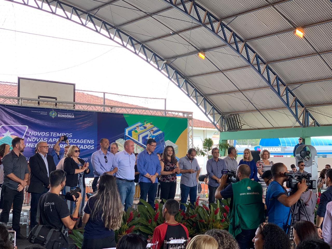 EDUCAÇÃO: Jhony Paixão participa da abertura oficial do ano letivo da rede estadual de ensino