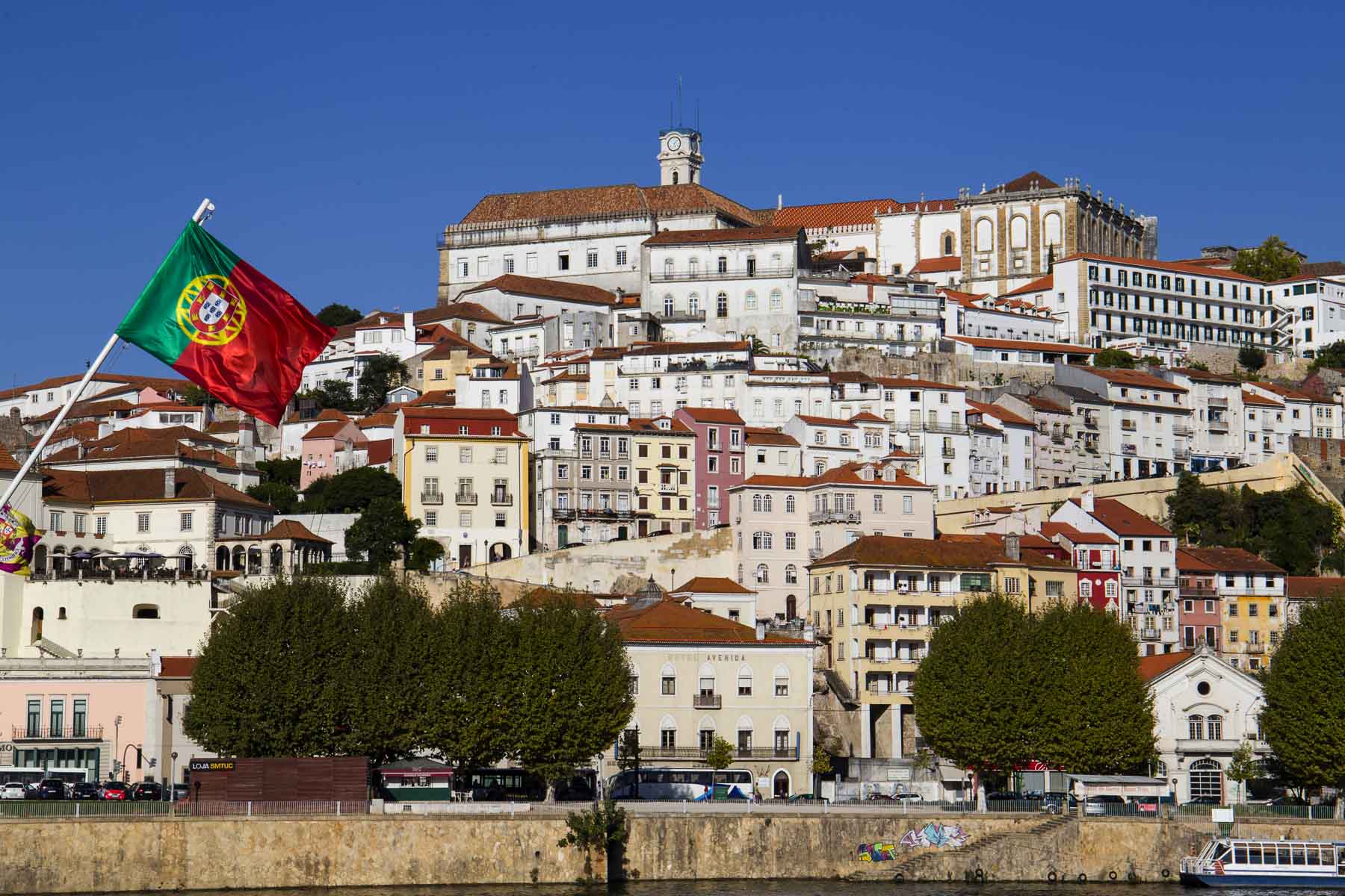 OUTRO PAÍS: Portugal facilita visto para estrangeiros que buscam emprego no país