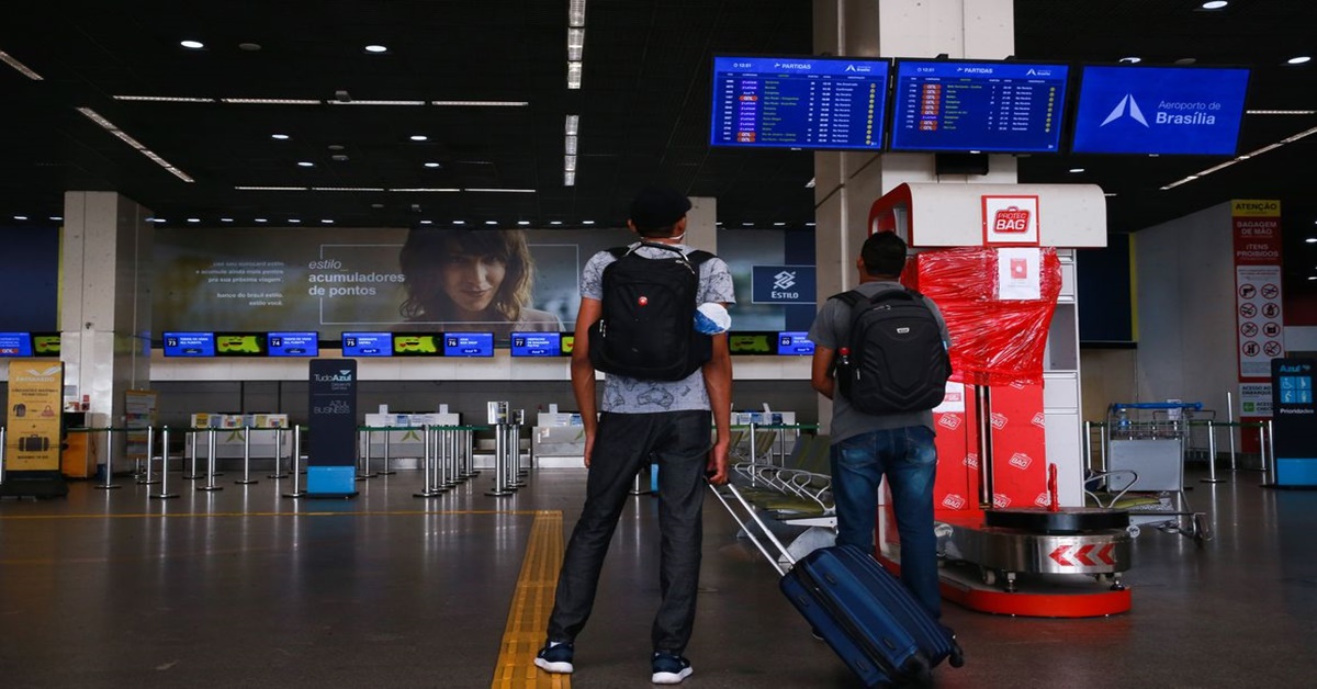 NOVA VARIANTE: Brasil anuncia proibição de voos vindos de seis países