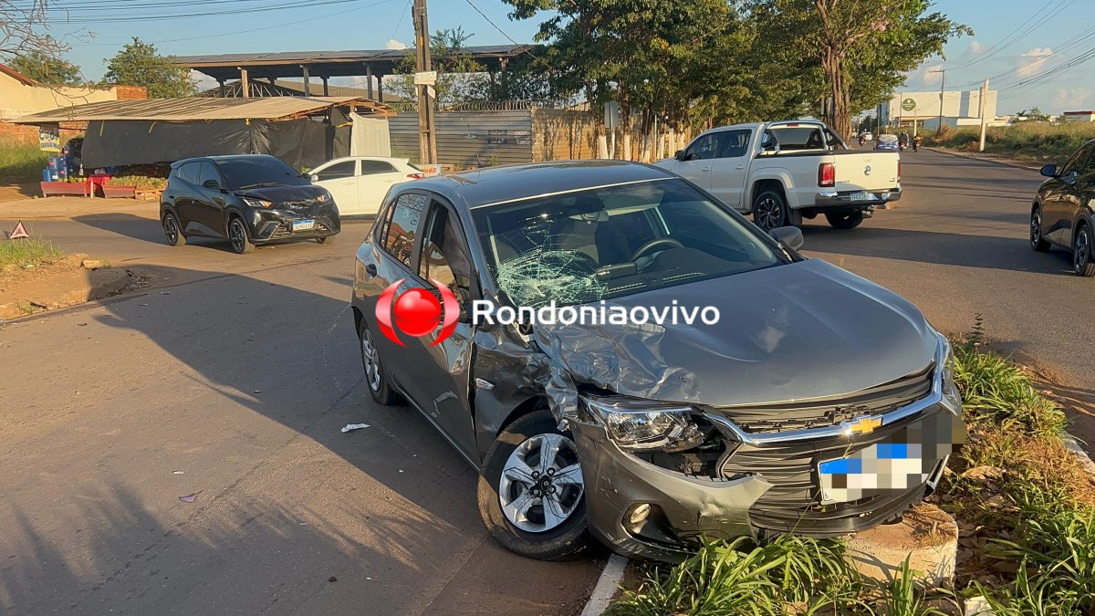 URGENTE: Grave acidente entre três carros deixa feridos na Guaporé