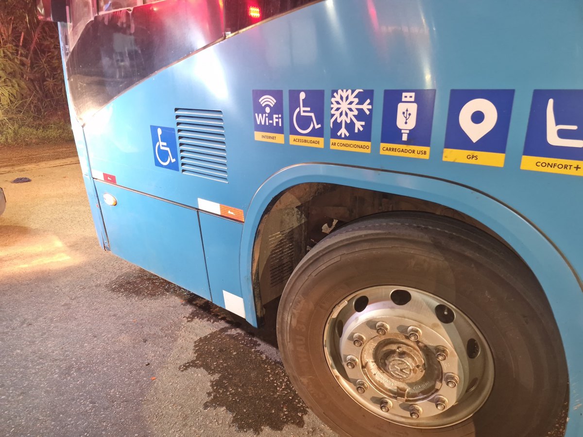 NO SOCIALISTA: Batida entre moto e ônibus deixa duas vítimas na zona Leste 