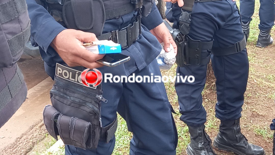 DENTRO DE CARRO: Após denúncia, PM faz buscas e intercepta trio indo vender droga na zona Norte