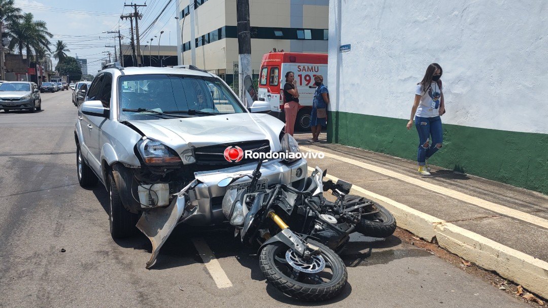 VÍDEO: Mulher em moto BMW é arrastada por carro no Centro