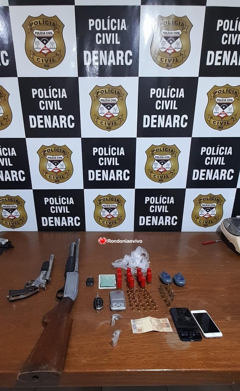 CAÍRAM: Ação do Denarc flagra trio com carro roubado de transportadora, armas e drogas