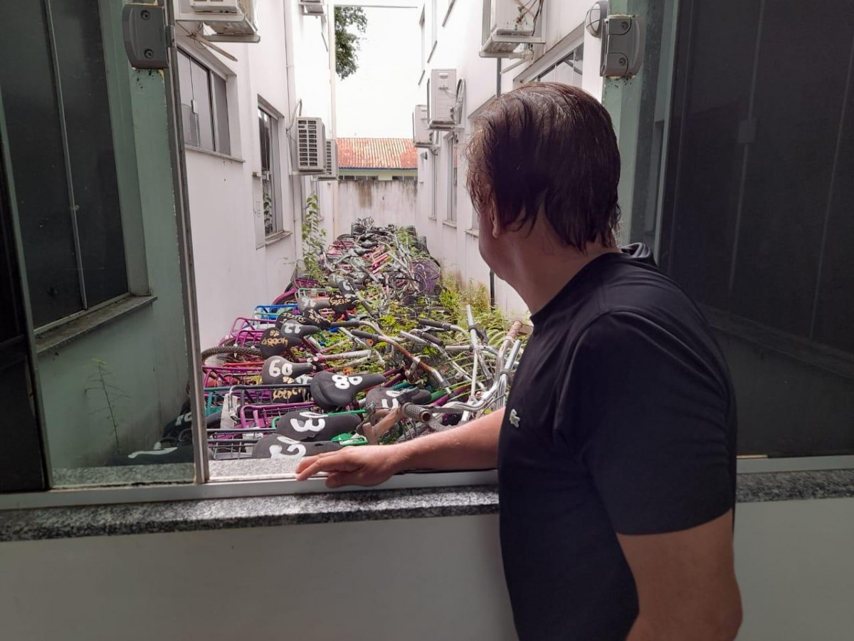 PARLAMENTAR: Deputado Geraldo da Rondônia vistoria Unisp de Ariquemes 