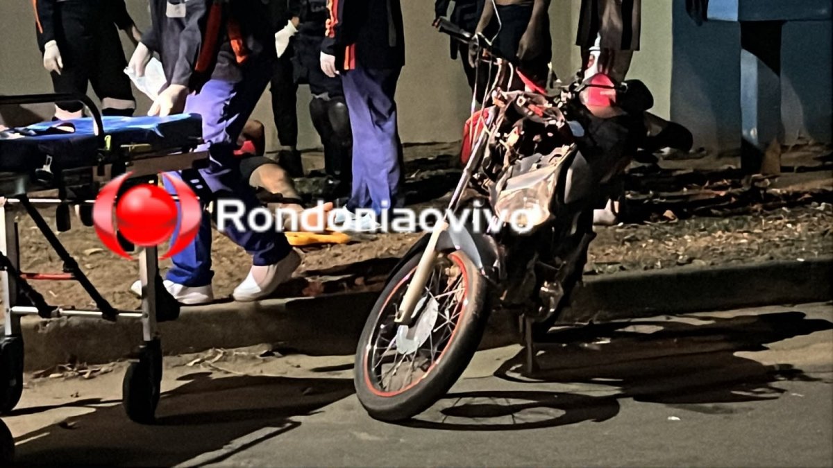 URGENTE: Motociclista fica em estado grave após colisão com ciclista apenado 