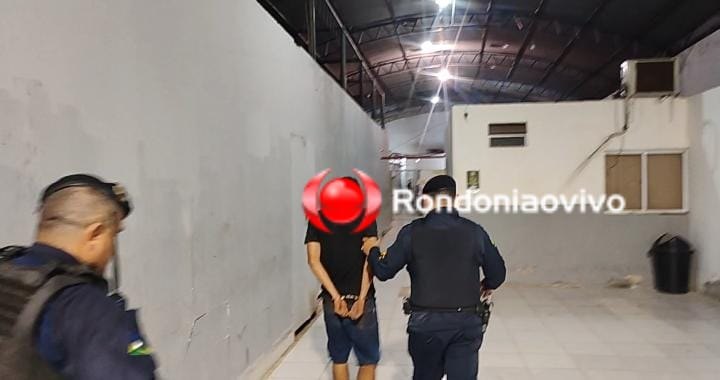 NA CAÚLA: Adolescente é flagrado com arma quando ia fazer assaltos 