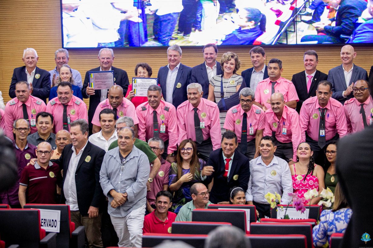 MÉRITO DE PIONEIRISMO: Eucatur e as diretoras Ana e Nair Gurgacz recebem homenagens em Rondônia