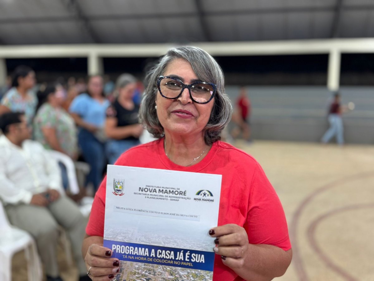 NOVA MAMORÉ: Prefeitura entrega 973 títulos de regularização fundiária