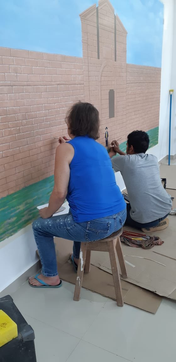 HOMENAGEM: Artistas visuais pintam painel do Forte Príncipe da Beira na 17ª Brigada