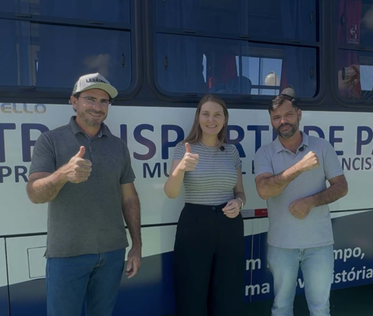 LEBRINHA: Deputada entrega micro-ônibus para a saúde de São Francisco