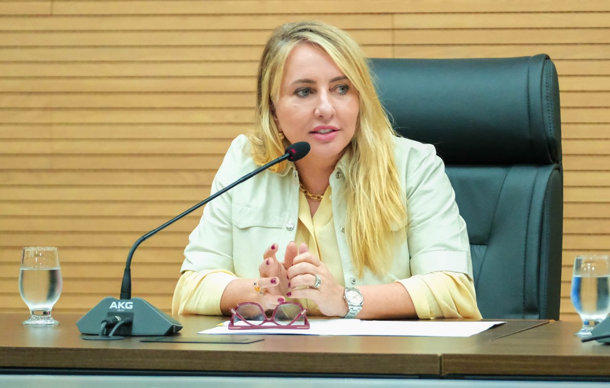 IEDA CHAVES: Deputada convoca população para debate sobre proteção animal em RO na quinta(16)