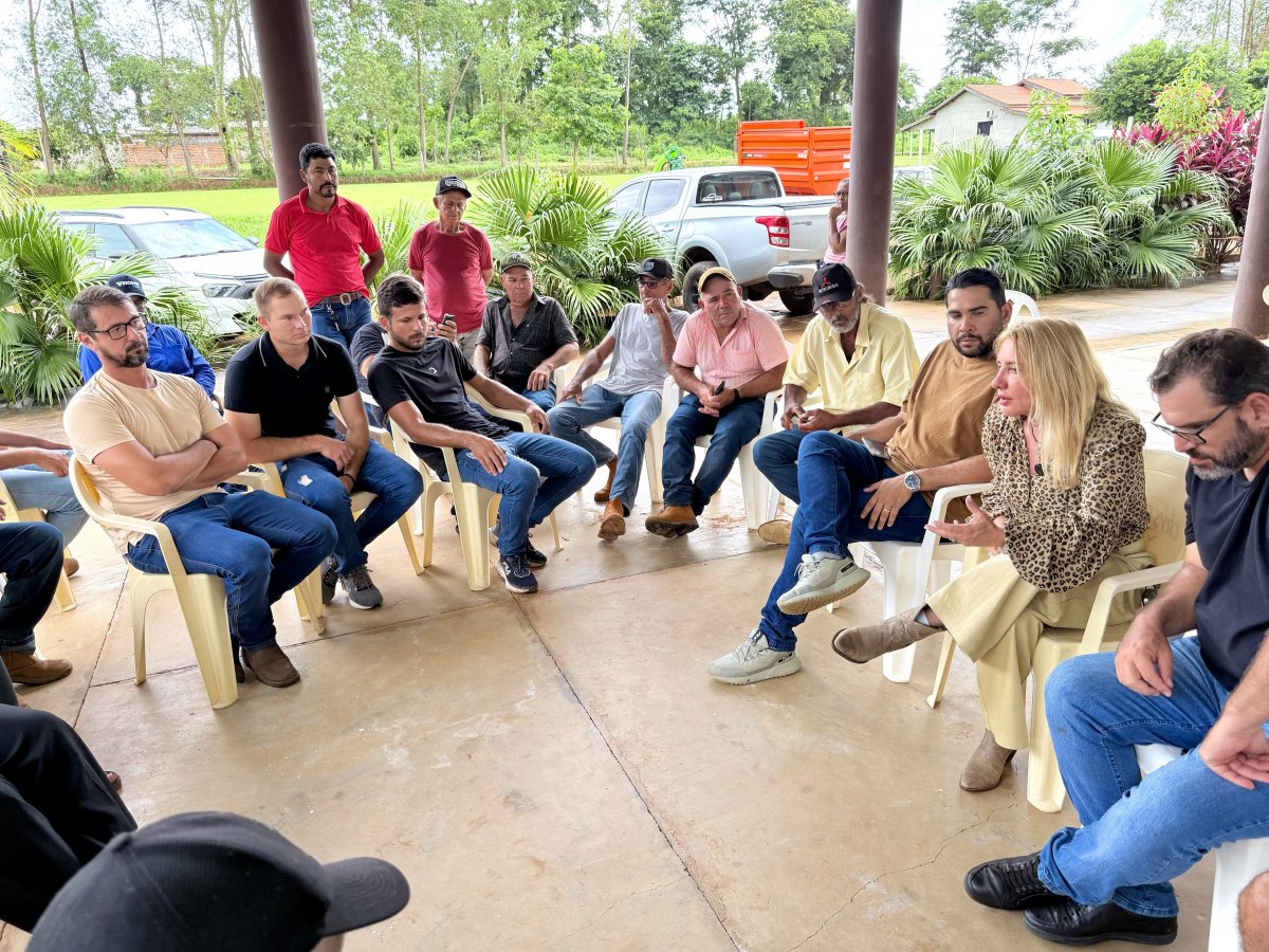 IEDA CHAVES: Deputada recebe reconhecimento em Corumbiara por investimentos de R$ 2,4 milhões