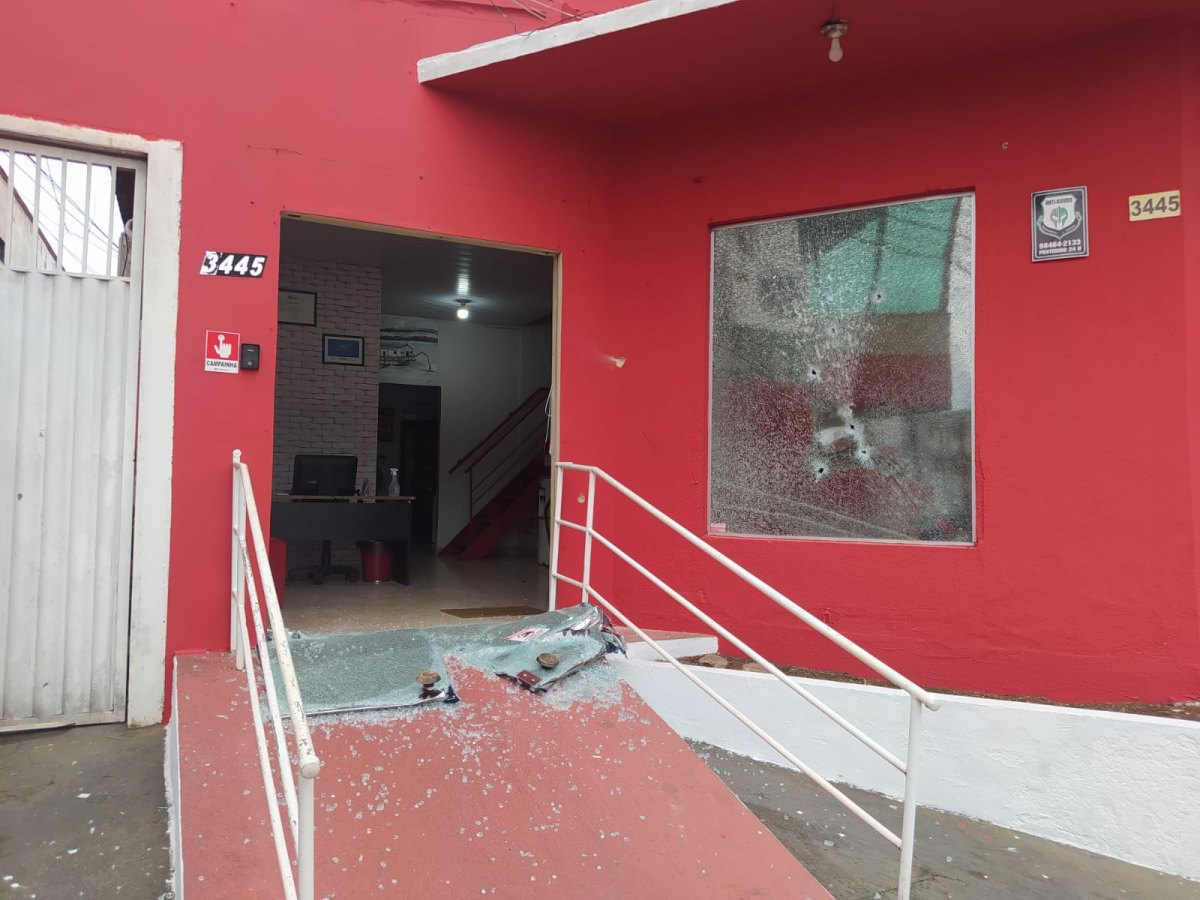 CRIMINOSO: Vídeo mostra ataque a tiros contra jornal Rondoniaovivo 