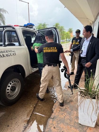 NO PARAGUAI: Veja fotos da prisão de Silvinei Vasques, ex-diretor-geral da PRF