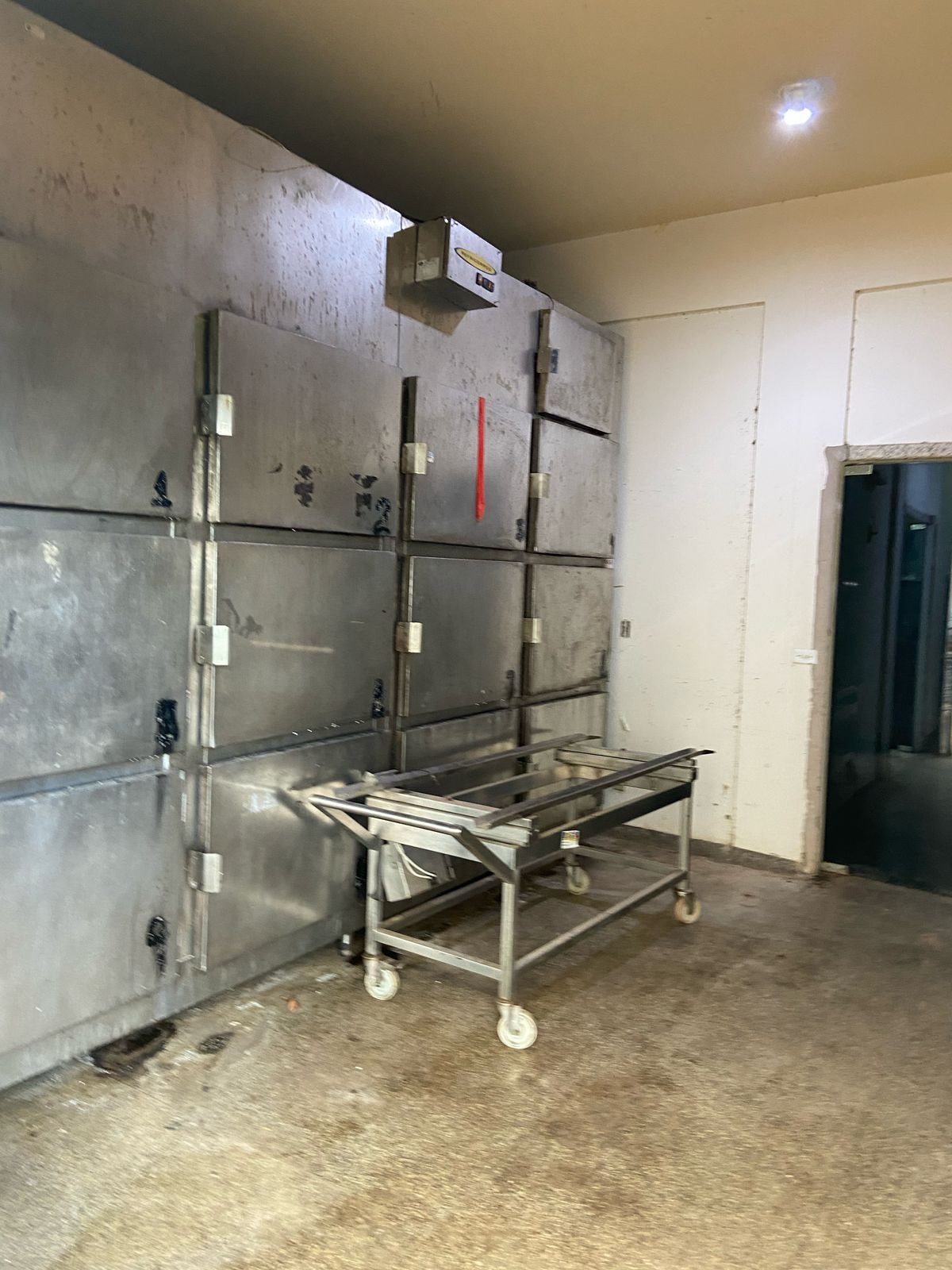 RETRATO DO ABANDONO: IML de Porto Velho opera em condições insalubres e sob risco de desabamento