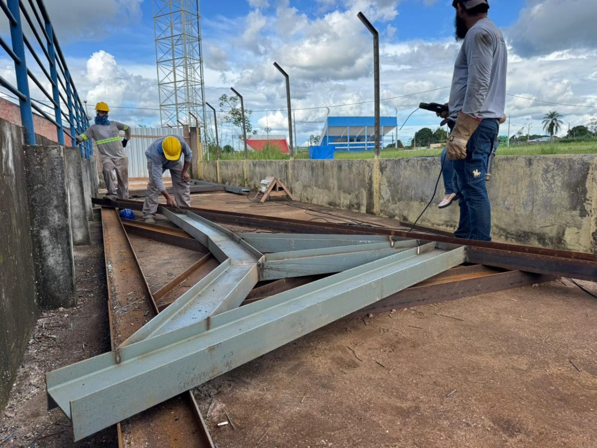 FISCALIZAÇÃO E TRANSPARÊNCIA:  Deputada Dra. Taíssa vistoria obras de reforma do estádio João Saldanha