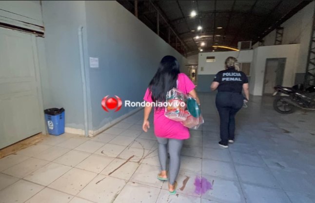 NO 603: Jovem é presa com drogas no órgão genital quando ia visitar o marido 