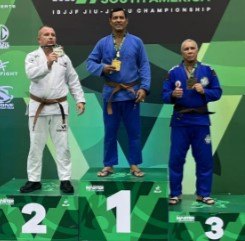 VITÓRIAS: Família vilhenense conquista títulos importantes no Jiu-Jitsu