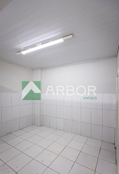 IMÓVEL: Ponto comercial de 122m² pronto para operar no Centro de Porto Velho