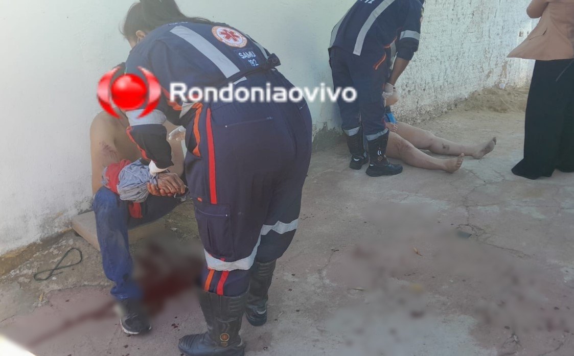 URGENTE: Moto XRE300 ocupada por casal e criança bate em cheio contra carro