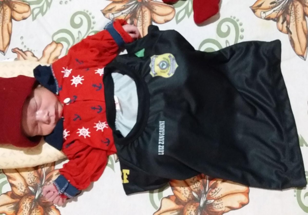 BRAVURA: Grávida entra em trabalho de parto na BR e é socorrida pela PRF