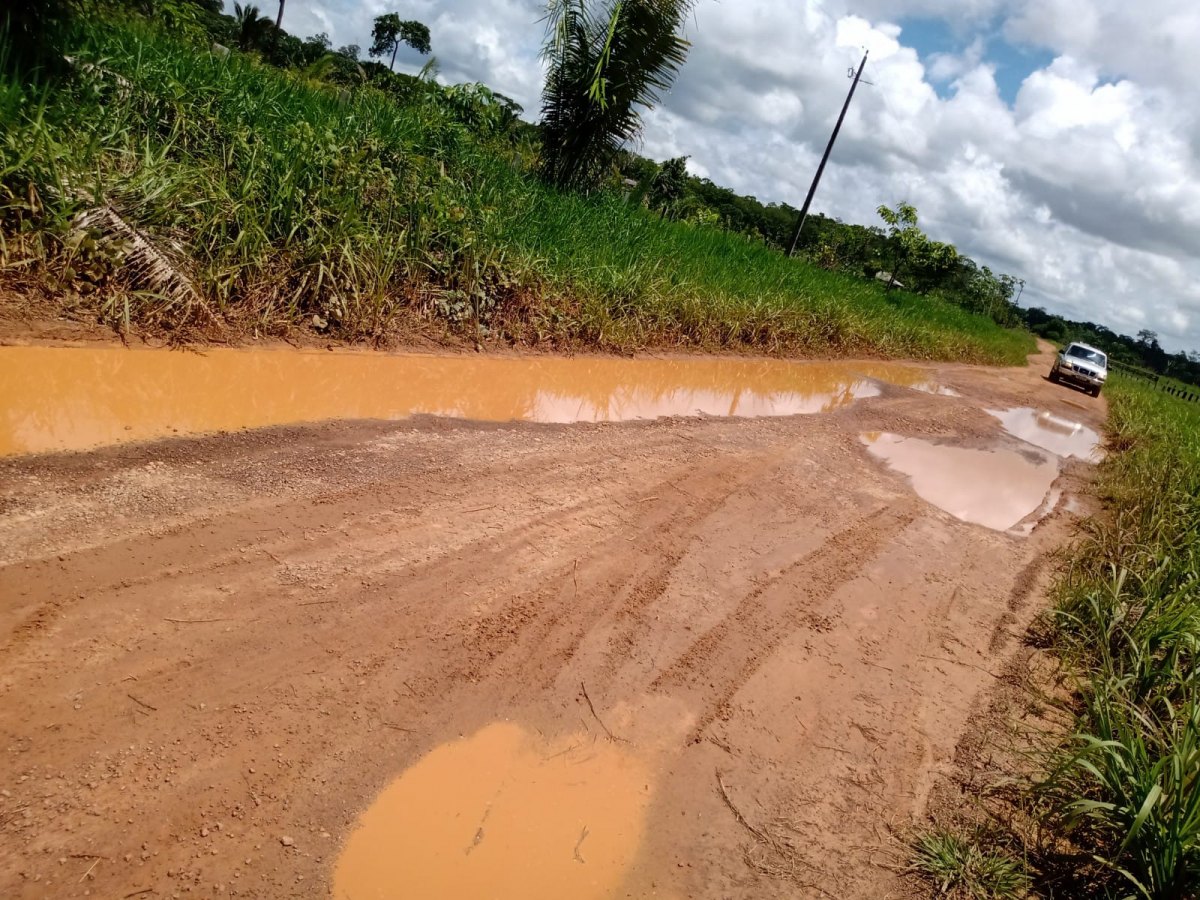 CAOS: Moradores de ramal pedem recuperação urgente à Prefeitura da capital