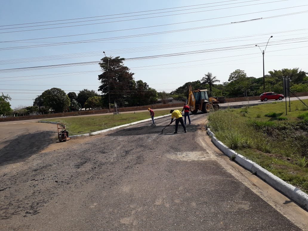 EDWILSON NEGREIROS: Cidade Jardim recebe operação tapa-buracos após pedido de vereador 