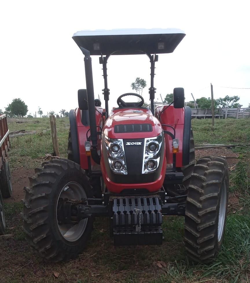 RECURSOS: Alex Silva entrega equipamentos agrícolas para produtores rurais de Machadinho