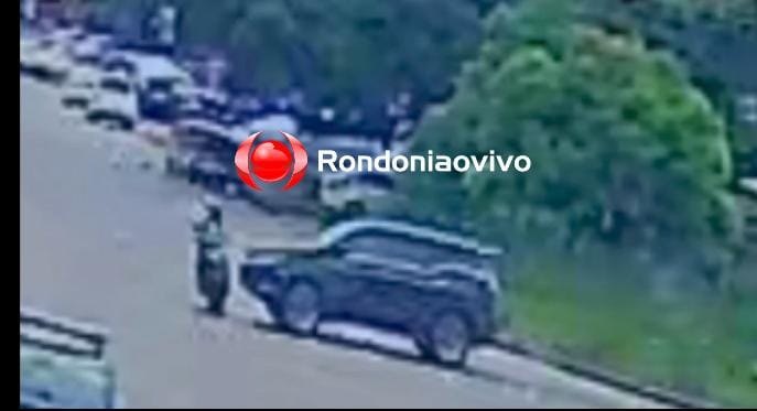 VÍDEO: Motorista de SW4 invade preferencial e atropela gravemente motociclista 