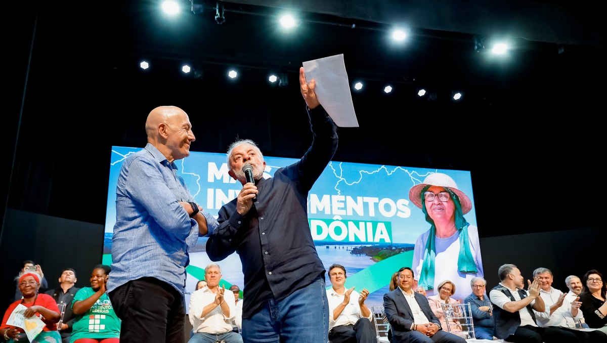 CONFÚCIO MOURA: Prestígio e reconhecimento na visita do presidente Lula a Rondônia