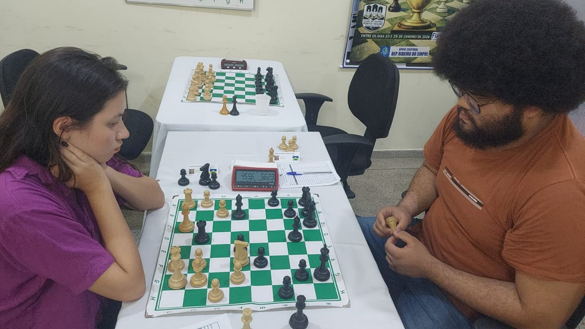 PORTO VELHO CHESS CLUB: Robson Amorim assume liderança em fase decisiva de torneio
