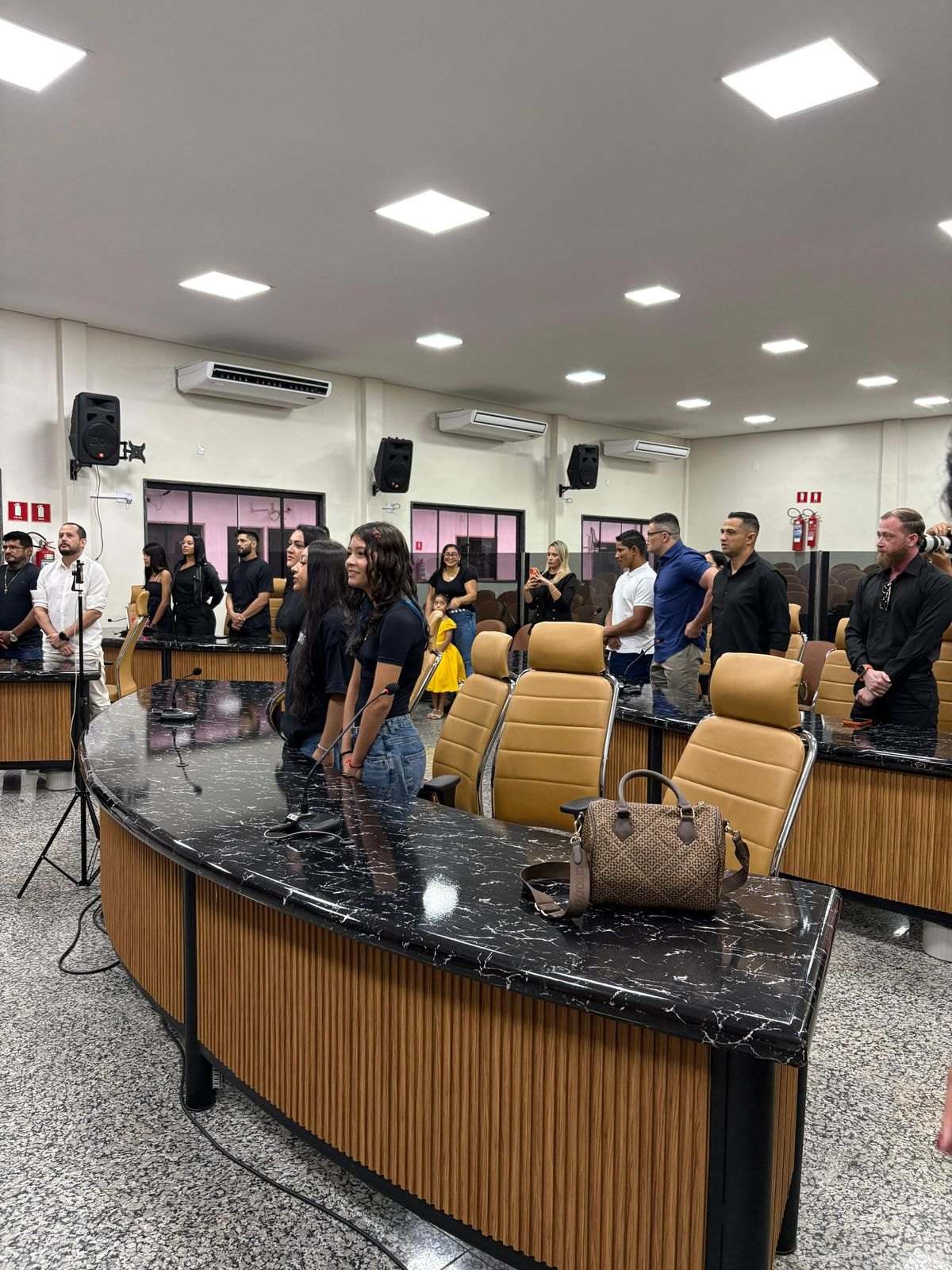 EDIMILSON DOURADO: Vereador homenageia mestre de artes marciais por contribuição ao esporte em Rondônia