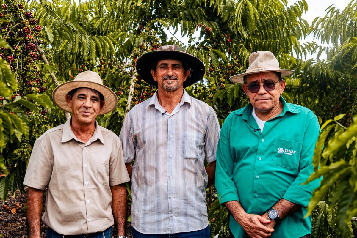 ITAPUÃ DO OESTE: Sistema Faperon/Senar promove excursão técnica e impulsiona cafeicultura