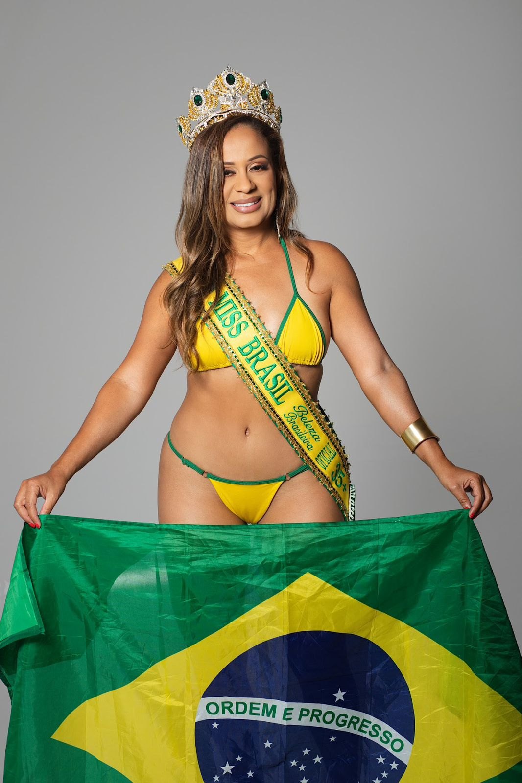 NO CARIBE: Miss Brasil 35+ de Rondônia embarca em busca de título internacional