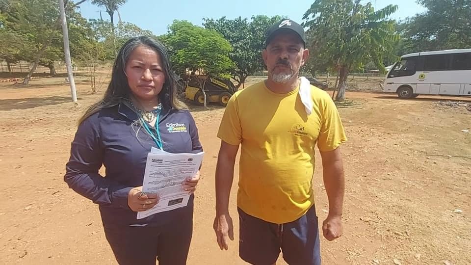  EDIMILSON DOURADO: Mutirão de limpeza é realizado na Vila Nova de Teotônio a pedido do vereador