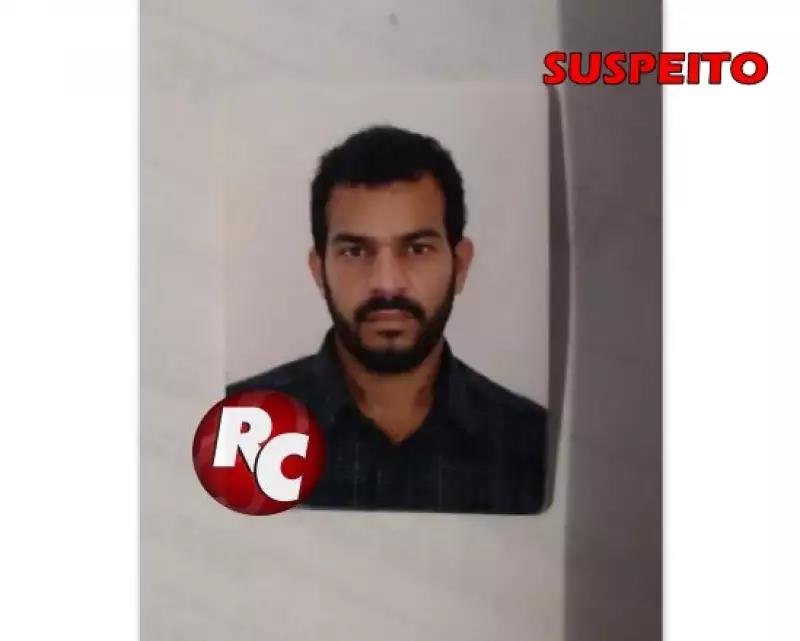 FUNCIONÁRIA DO BB: Marido ciumento assassina mulher a facadas e foge dizendo que vai se matar