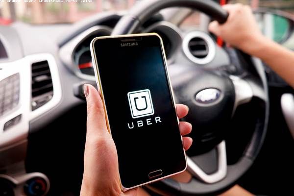 MOBILIDADE: Uber não acata lei e motoristas podem migrar para plataforma