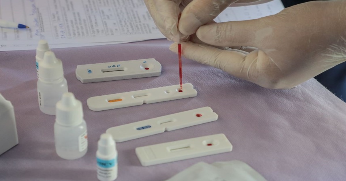 DEZEMBRO VERMELHO: Profissionais serão capacitados para atendimento de casos de HIV/Aids