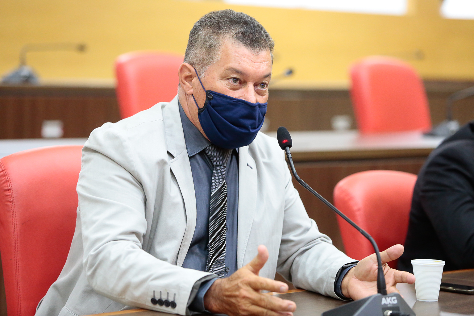 PRO COSME E DAMIÃO: Edson Martins destina emenda para compra de aparelho de broncoscopia