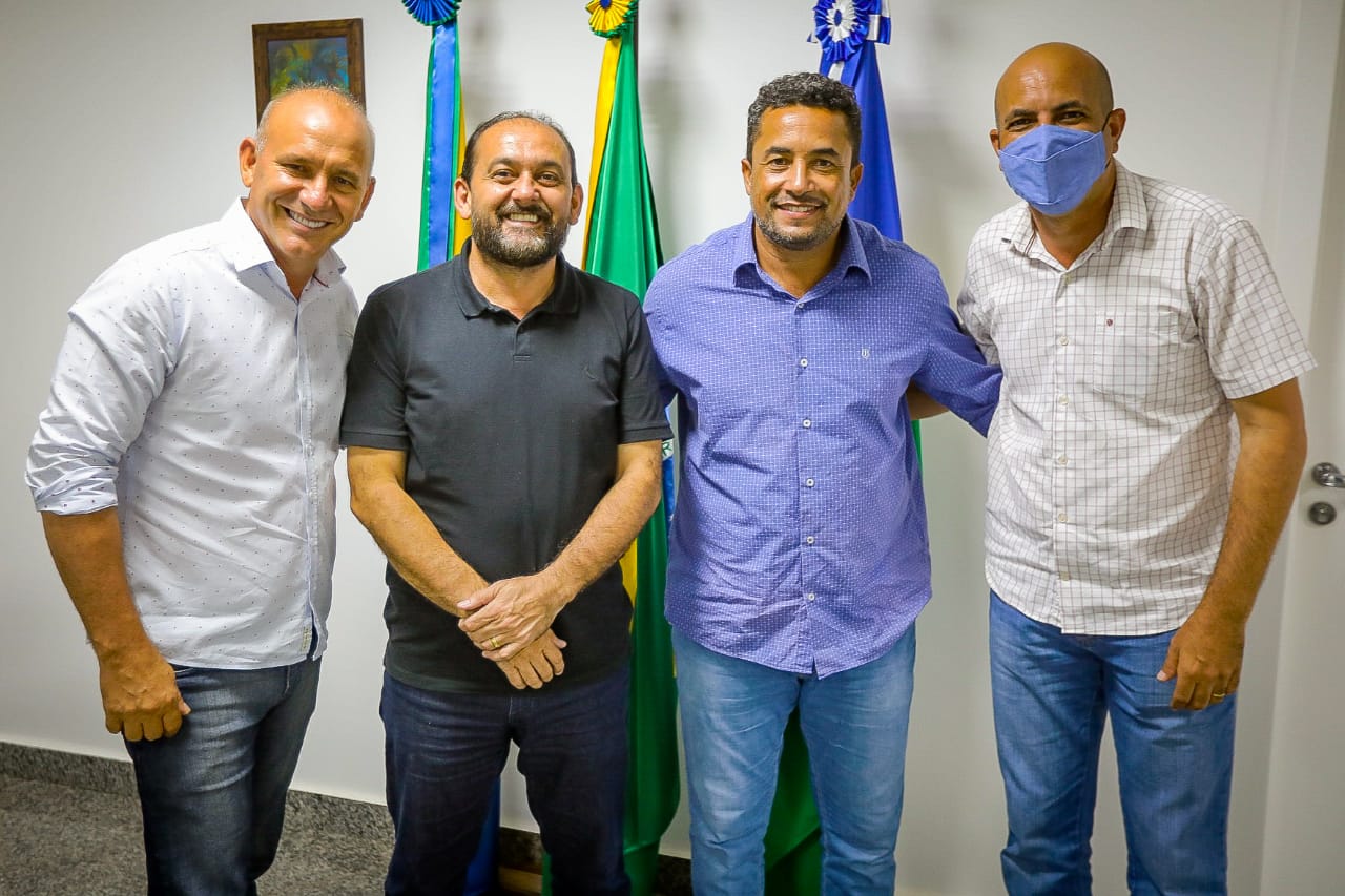 PRESIDENTE DA ALE: Laerte Gomes confirma apoio para o programa Poeira Zero em Ji-Paraná