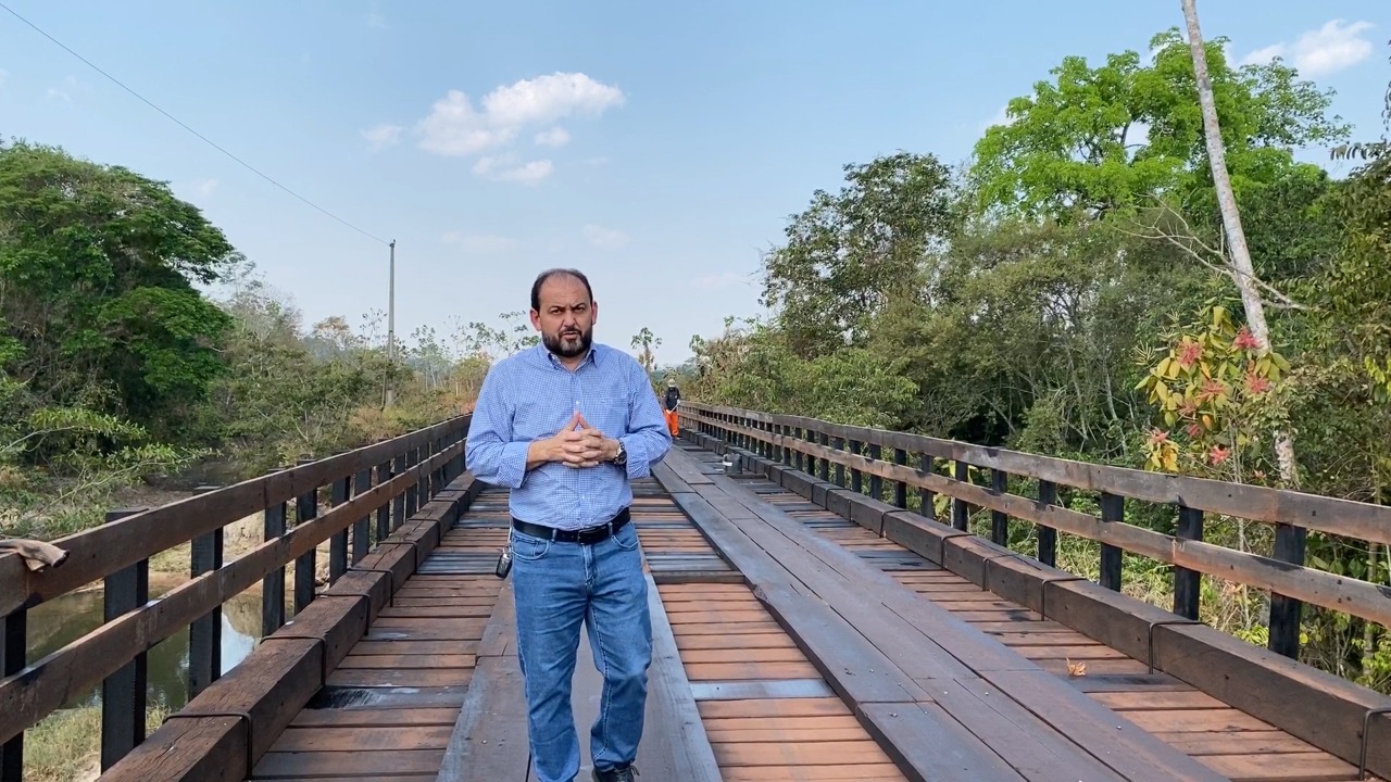 ALVORADA DO OESTE: Laerte Gomes destaca conclusão de obra na ponte sobre o Rio Novo Mundo