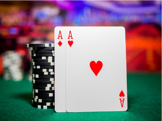 SAÚDE: Poker, um jogo que traz benefícios para a mente