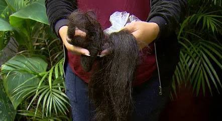 CRUELDADE: Homem furioso é acusado de cortar com serrote os cabelos da irmã e da ex-mulher 