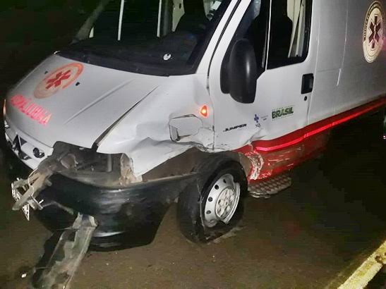 URGÊNCIA: Motorista bêbado é preso após acidente com ambulância do Samu em Porto Velho