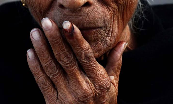 ABSURDO: Idosa de 84 anos e filha são agredidas e roubadas por ex-marido violento